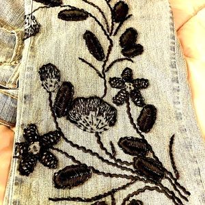 PARTY OR OUT STRETCH DENIM JEANS BLACK BEADS  FLOWER DESIGN  FLAIR BOTTOM NWT